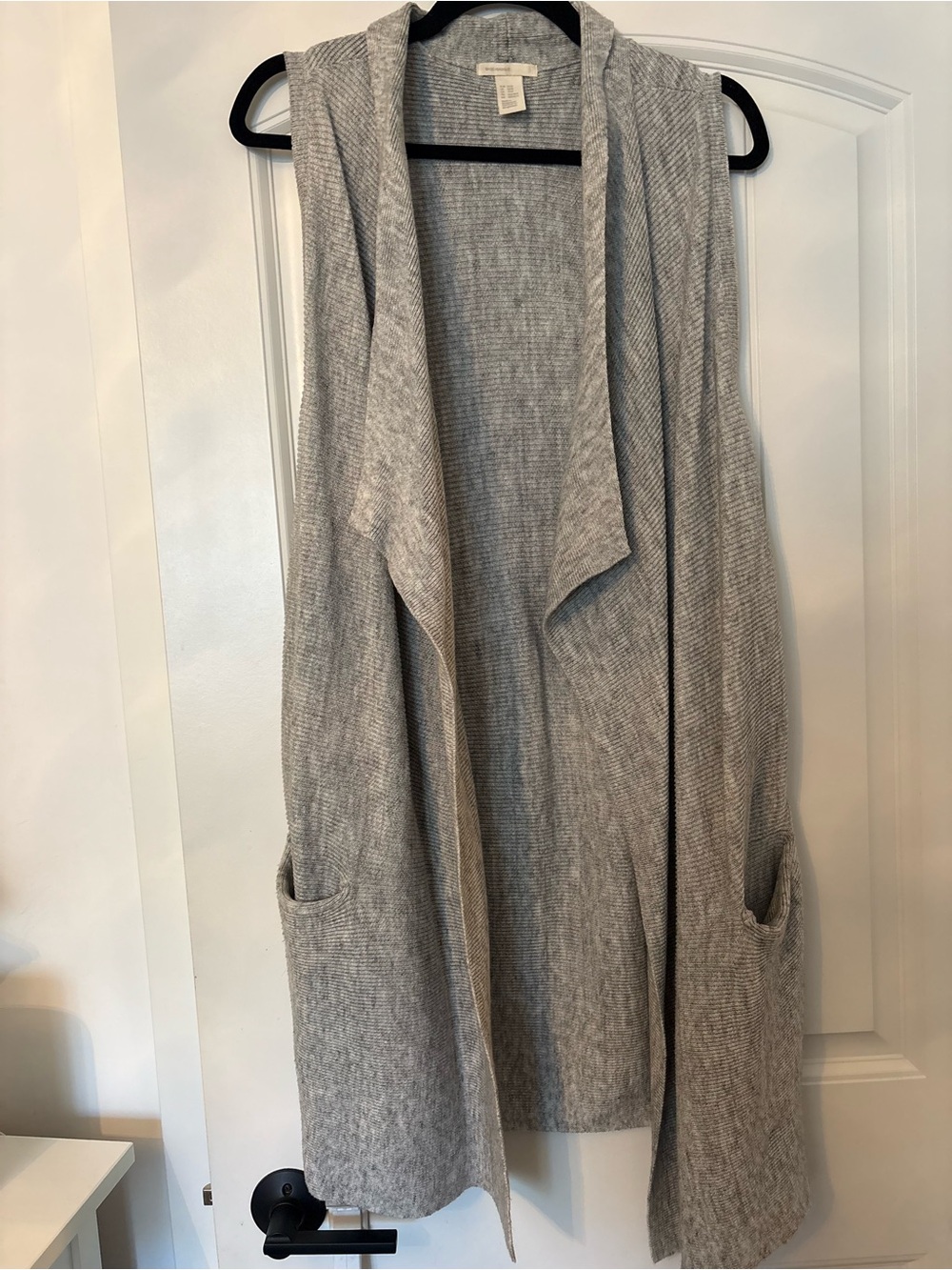 H&M Light Gray Open Front Knit Vest